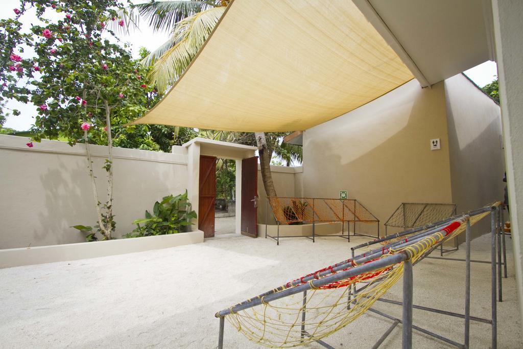 Canopy Cove Guesthouse Maldives Екстериор снимка